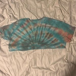 cropped tie die top